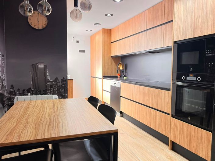 Image No.25-3 Bed House for sale