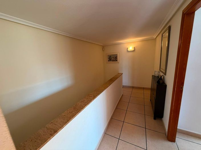 Image No.38-3 Bed House for sale