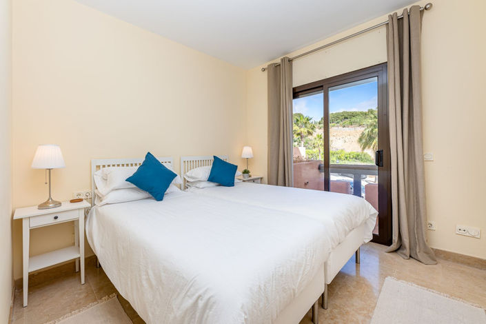 Image No.17-2 Bed Apartment for sale
