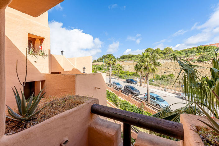 Image No.20-2 Bed Apartment for sale