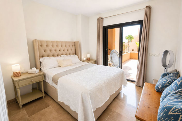 Image No.10-2 Bed Apartment for sale