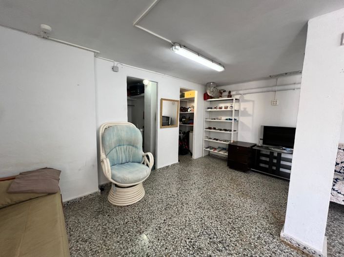 Image No.39-3 Bed House for sale