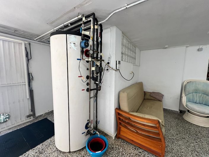 Image No.45-3 Bed House for sale