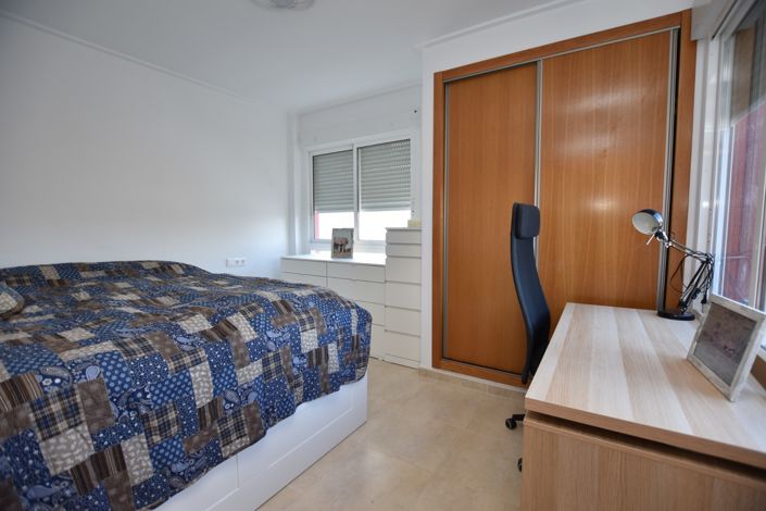 Image No.18-3 Bed Villa for sale