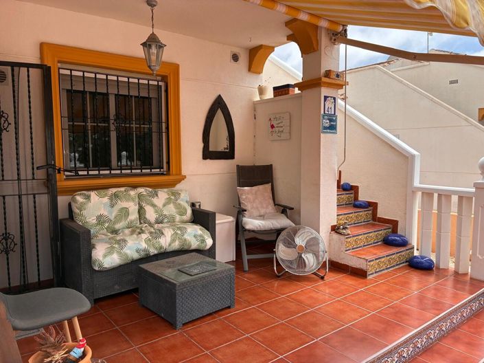 Image No.44-2 Bed House for sale