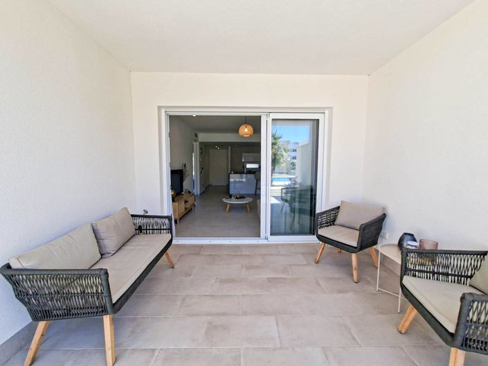 Image No.21-2 Bed Apartment for sale