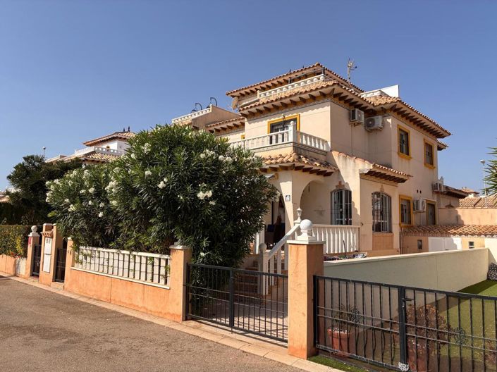 Image No.2-Villa con 2 dormitorios en venta