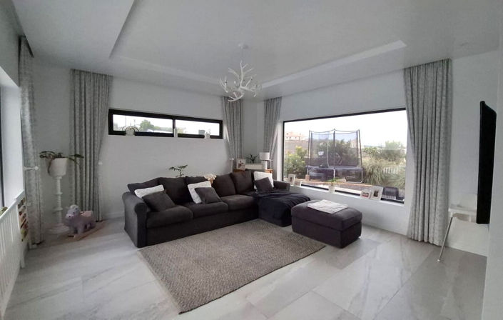 Image No.8-4 Bed Villa for sale