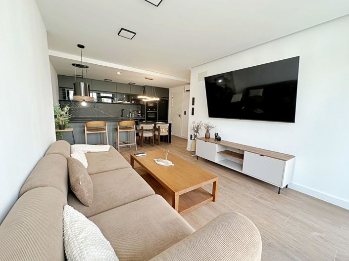Image No.4-3 Bed Townhouse for sale
