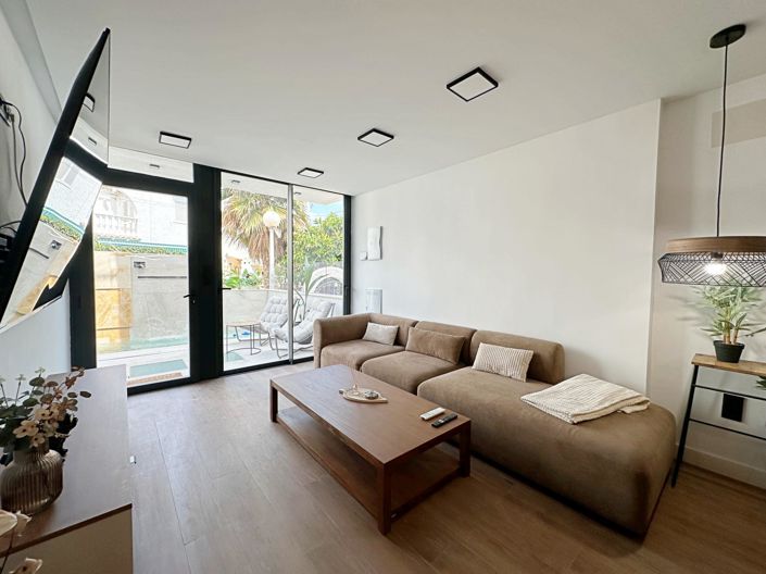 Image No.6-3 Bed Townhouse for sale