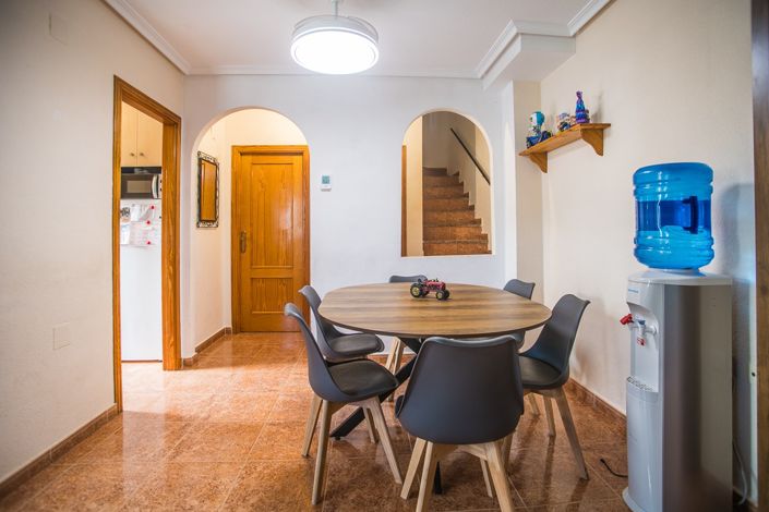 Image No.14-3 Bed House for sale