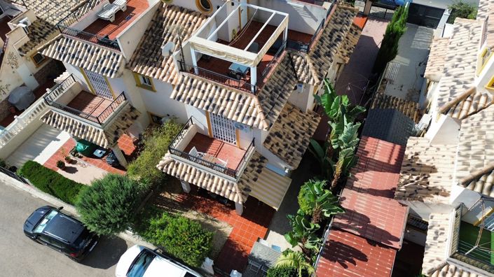Image No.19-2 Bed House for sale