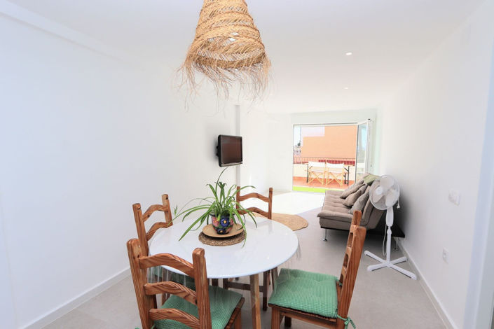Image No.12-2 Bed Apartment for sale