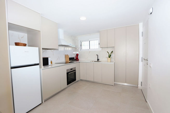 Image No.14-2 Bed Apartment for sale