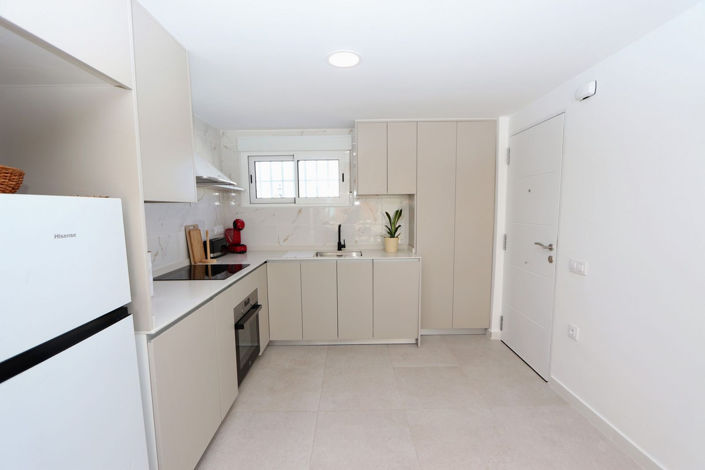 Image No.15-2 Bed Apartment for sale