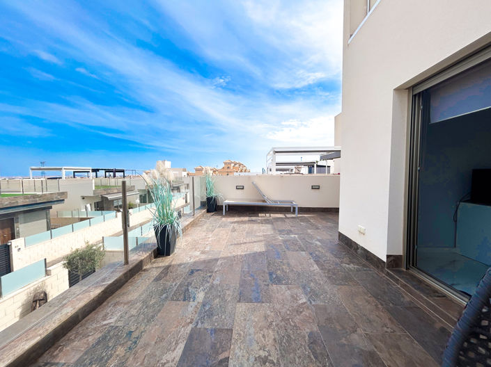 Image No.20-3 Bed Villa for sale