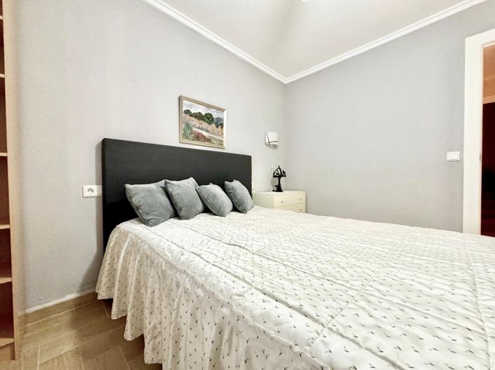 Image No.3-3 Bed Townhouse for sale
