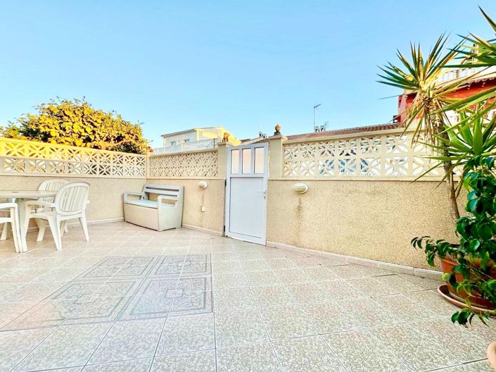 Image No.6-3 Bed Townhouse for sale
