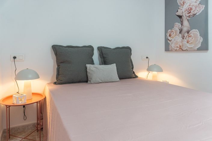 Image No.10-2 Bed Apartment for sale