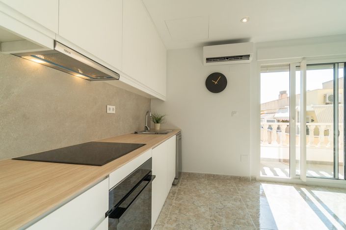 Image No.18-2 Bed Apartment for sale
