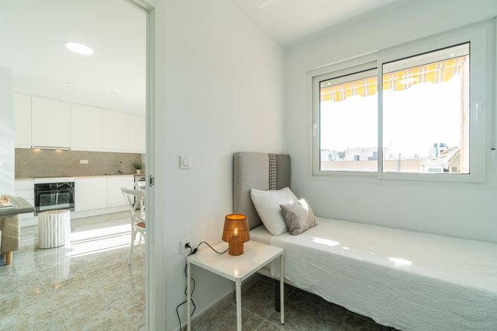 Image No.28-2 Bed Apartment for sale
