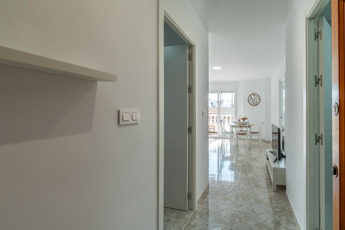 Image No.5-2 Bed Apartment for sale