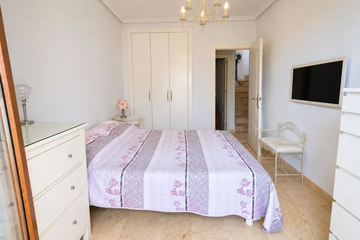 Image No.13-2 Bed Apartment for sale