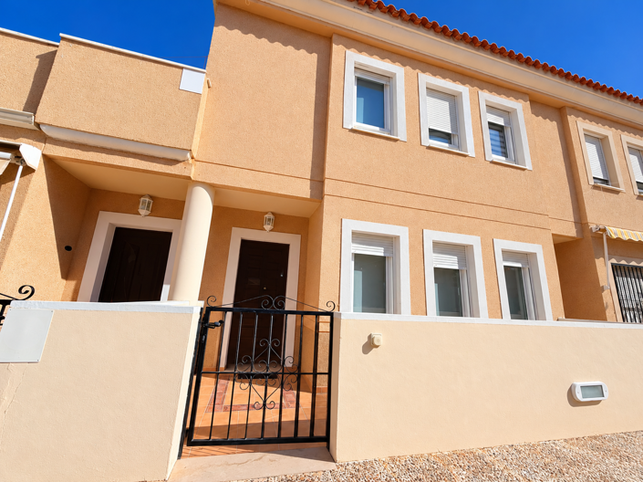 Image No.28-3 Bed House for sale