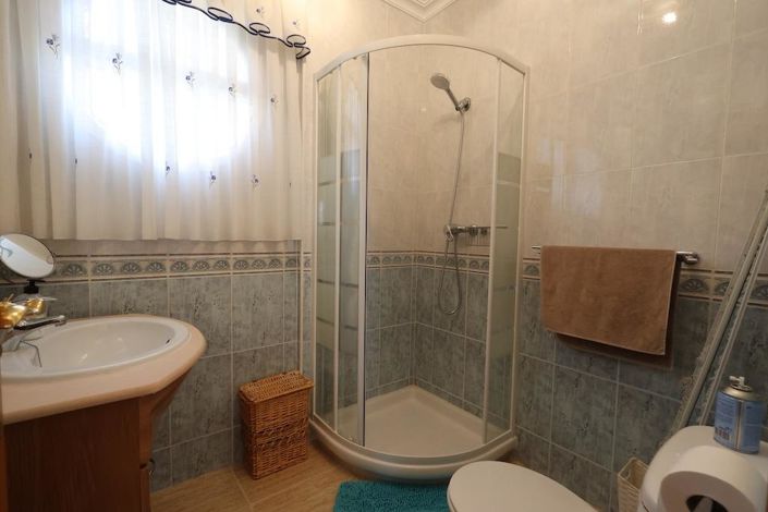 Image No.13-3 Bed Villa for sale