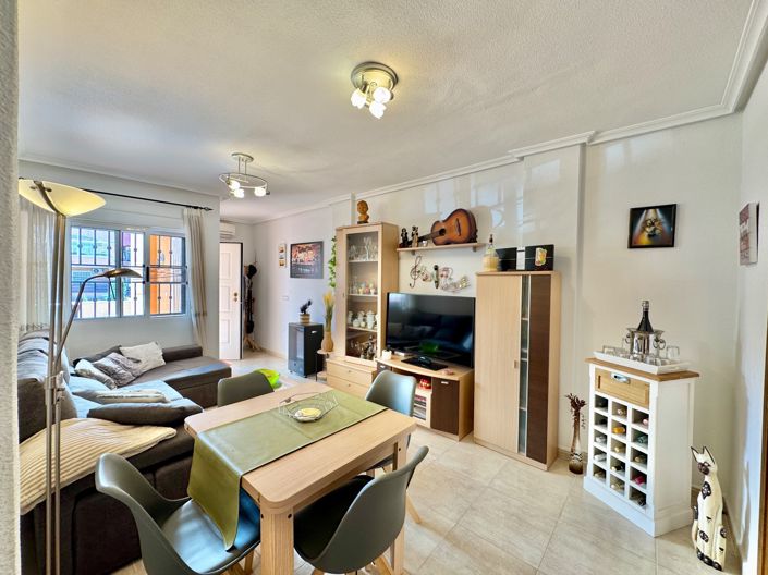 Image No.21-2 Bed Apartment for sale