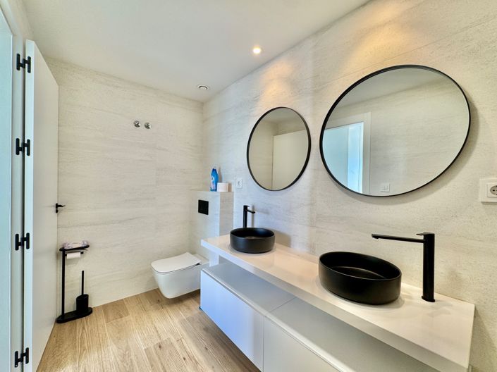 Image No.14-3 Bed Apartment for sale