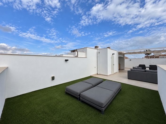 Image No.28-3 Bed Apartment for sale