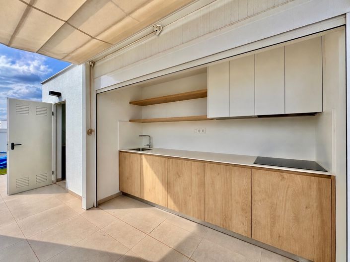 Image No.29-3 Bed Apartment for sale