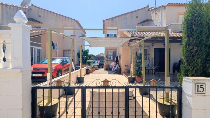 Image No.3-3 Bed House for sale