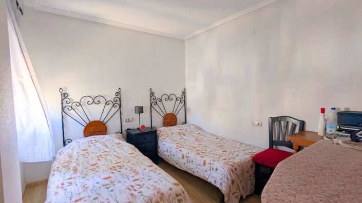 Image No.23-3 Bed House for sale