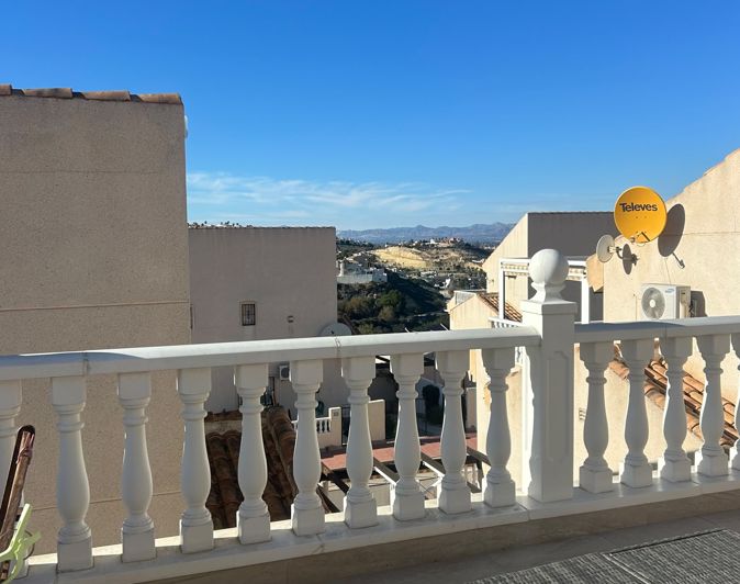 Image No.14-3 Bed Townhouse for sale