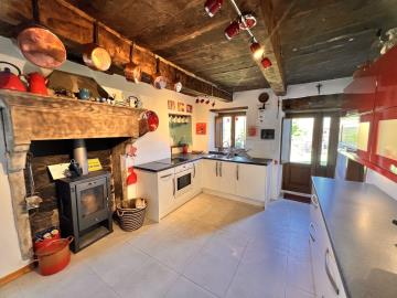 BT347-3--kitchen-