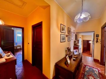 17-Casale-Felicita-hallway