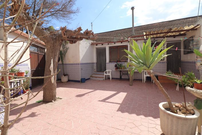Image No.30-5 Bed Villa for sale