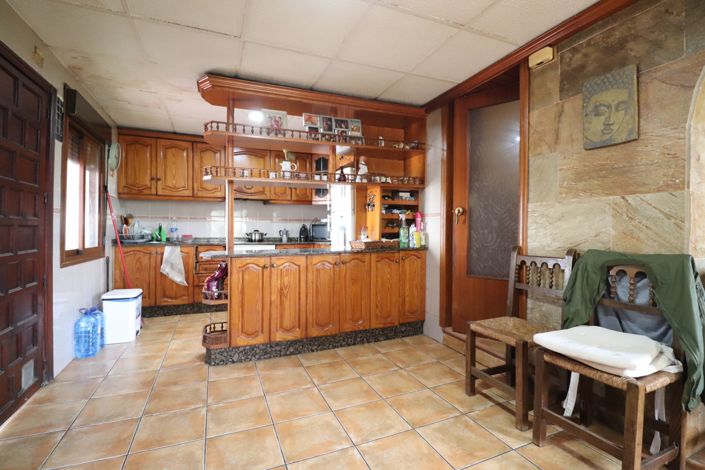 Image No.4-5 Bed Villa for sale