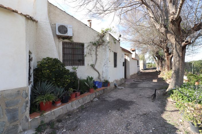 Image No.40-5 Bed Villa for sale