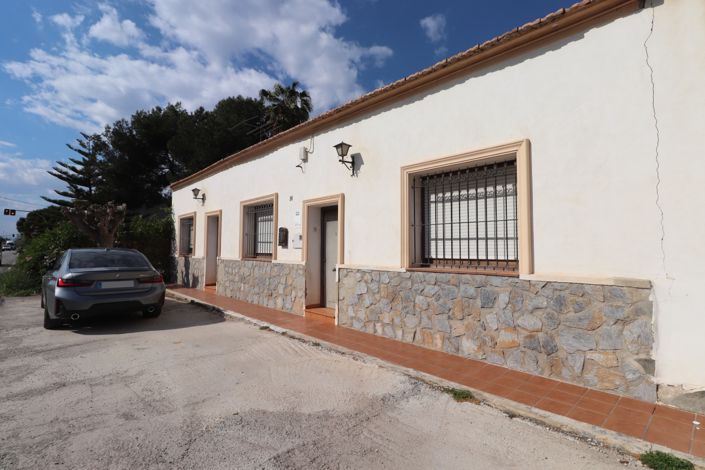 Image No.44-5 Bed Villa for sale