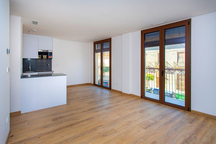 Image No.17-2 Bed Apartment for sale