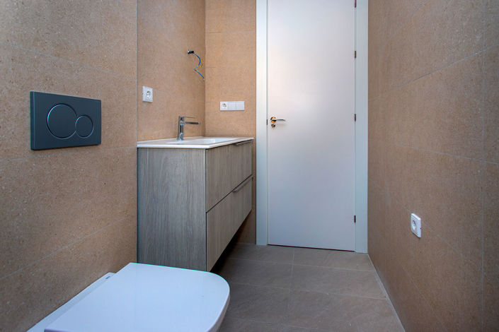 Image No.19-2 Bed Apartment for sale
