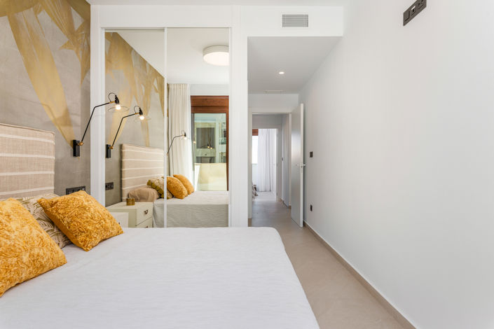 Image No.33-3 Bed Apartment for sale