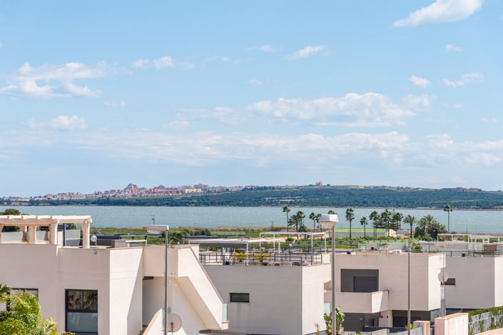 Image No.4-3 Bed Villa for sale