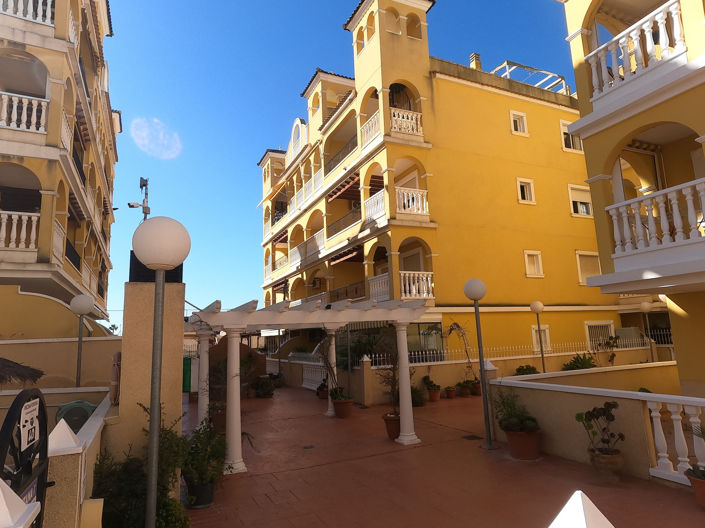 Image No.24-2 Bed Apartment for sale
