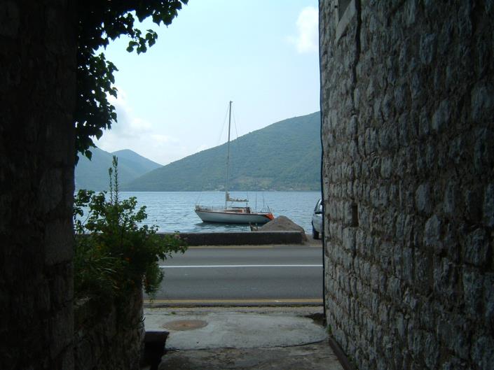 Image No.5-2 Bed Property for sale