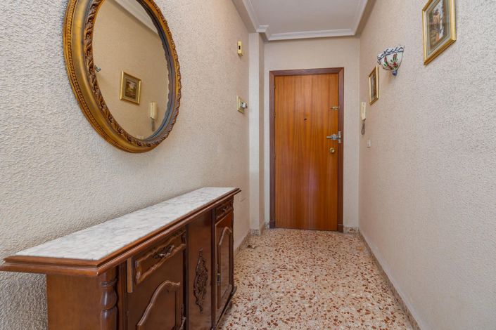 Image No.10-4 Bed Apartment for sale