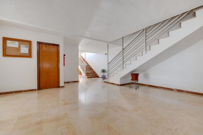 Image No.29-4 Bed Apartment for sale